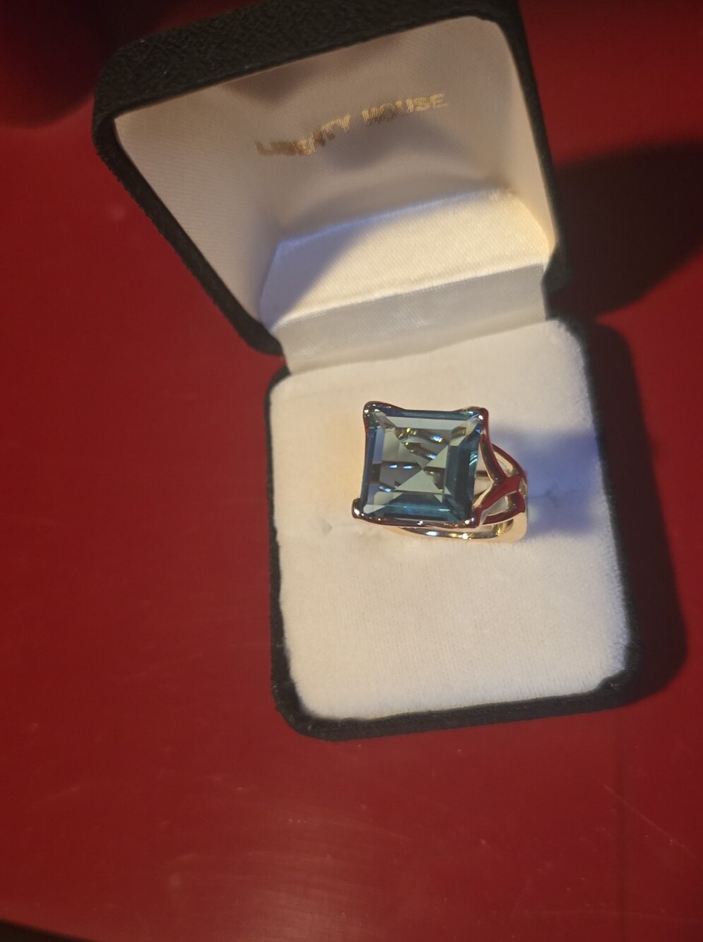 Blue Square Faceted Cut gem Modern Elegant Setting Cocktail Ring